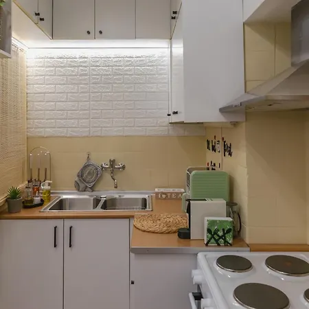 Apartment Sweet Greek Memories B *