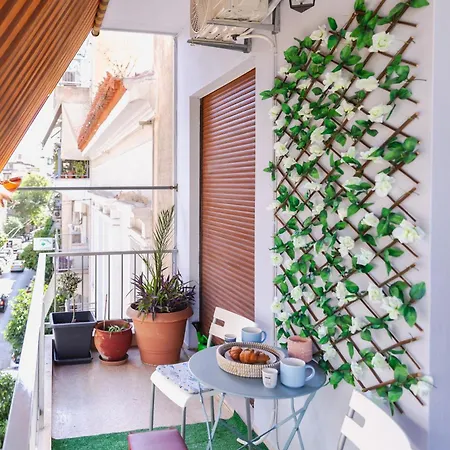 Apartment Sweet Greek Memories B *